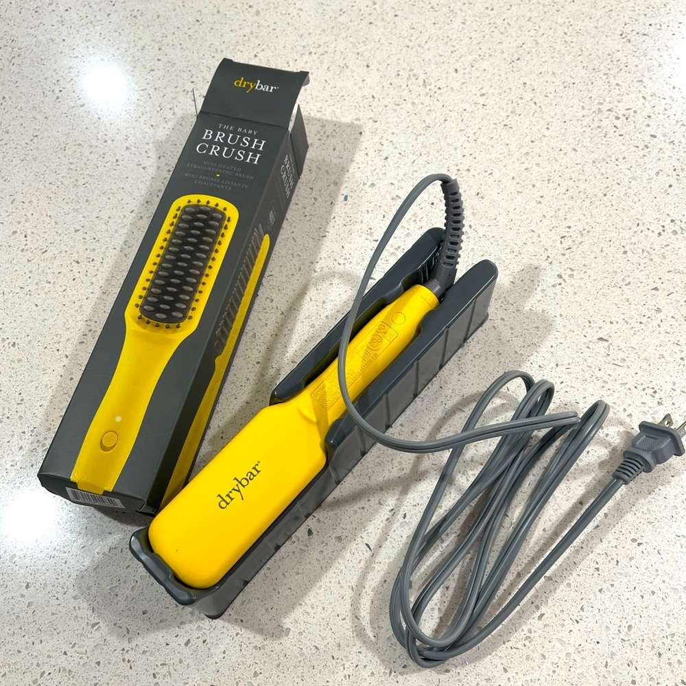 Dry Bar Baby Crush Brush